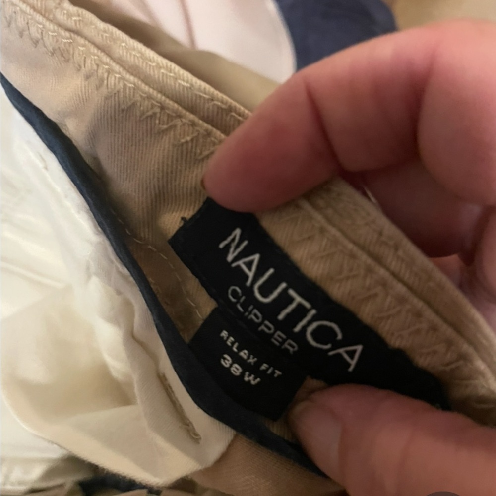 Nautica Khaki Cargo Shorts size 38 - Picture 9 of 9